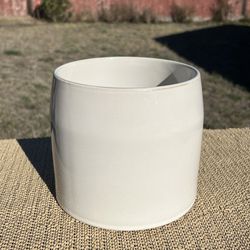 5.5 Inch White Ceramic Flower Pot Vase