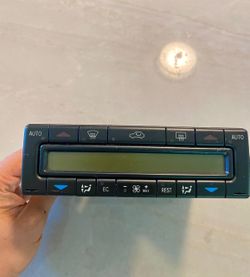 140 (contact info removed) Mercedes-Benz OME Climate Control Unit Dash A/C Heater