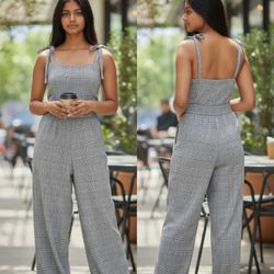**New** Potter's Pot Gray Plaid Tie-Shoulder Wide-Leg Jumpsuit