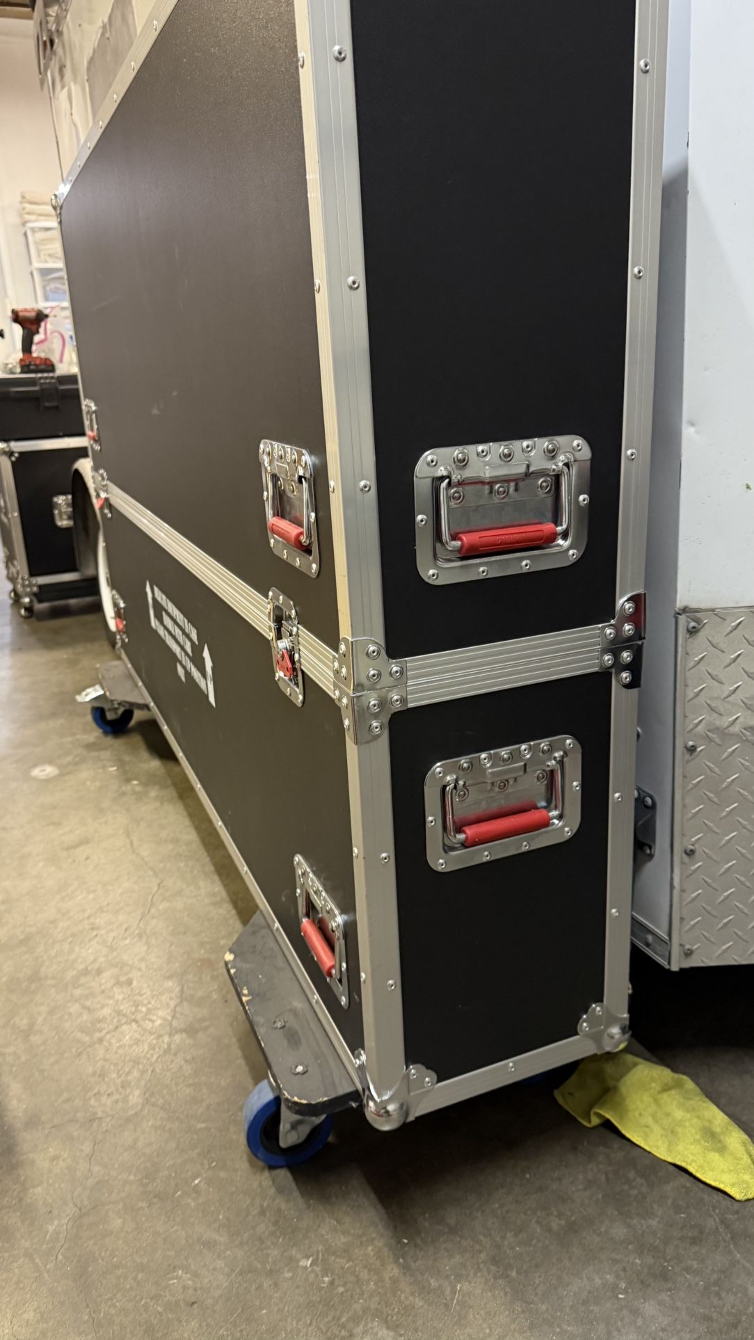 TV Case 