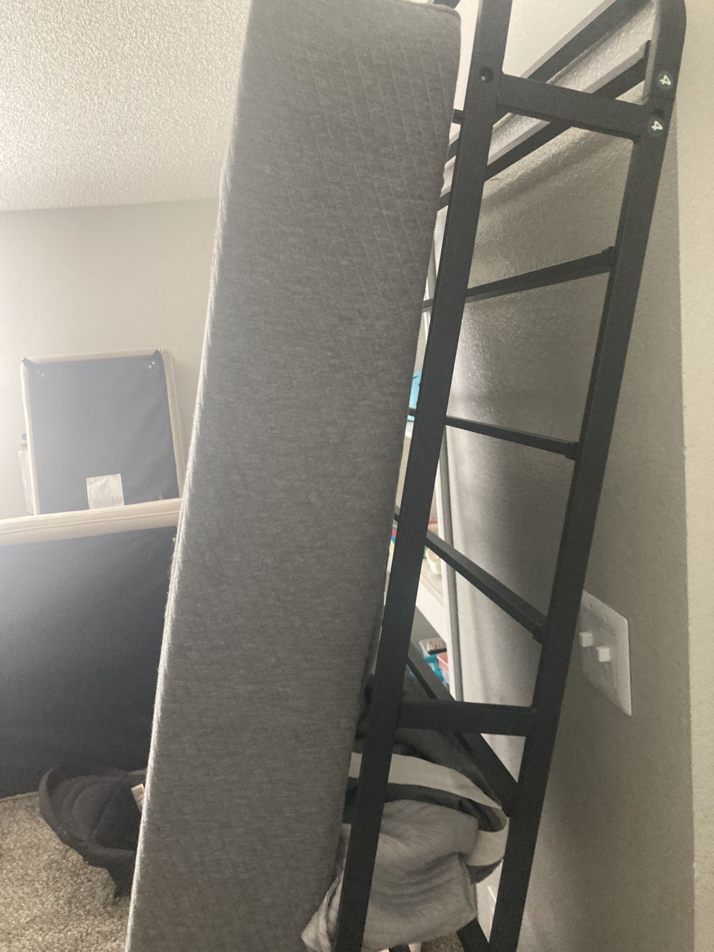 Twin Size Box Spring Mattress 