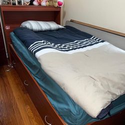 Twin Bed 