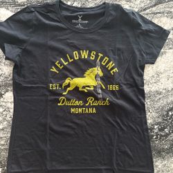 New Yellow Stone Graphic t-shirts