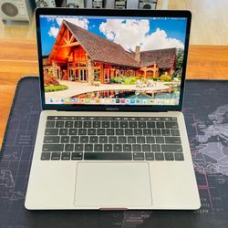 Apple MacBook Pro 13” 2019 TouchBar 2.8GHz i7 16GB RAM 500GB Fully Functional