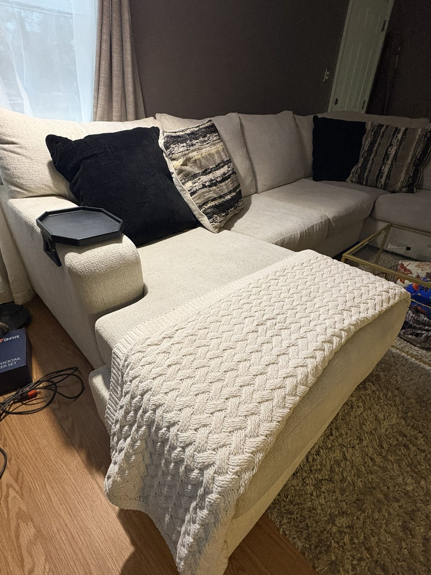 White/Cream Sectional Couch 