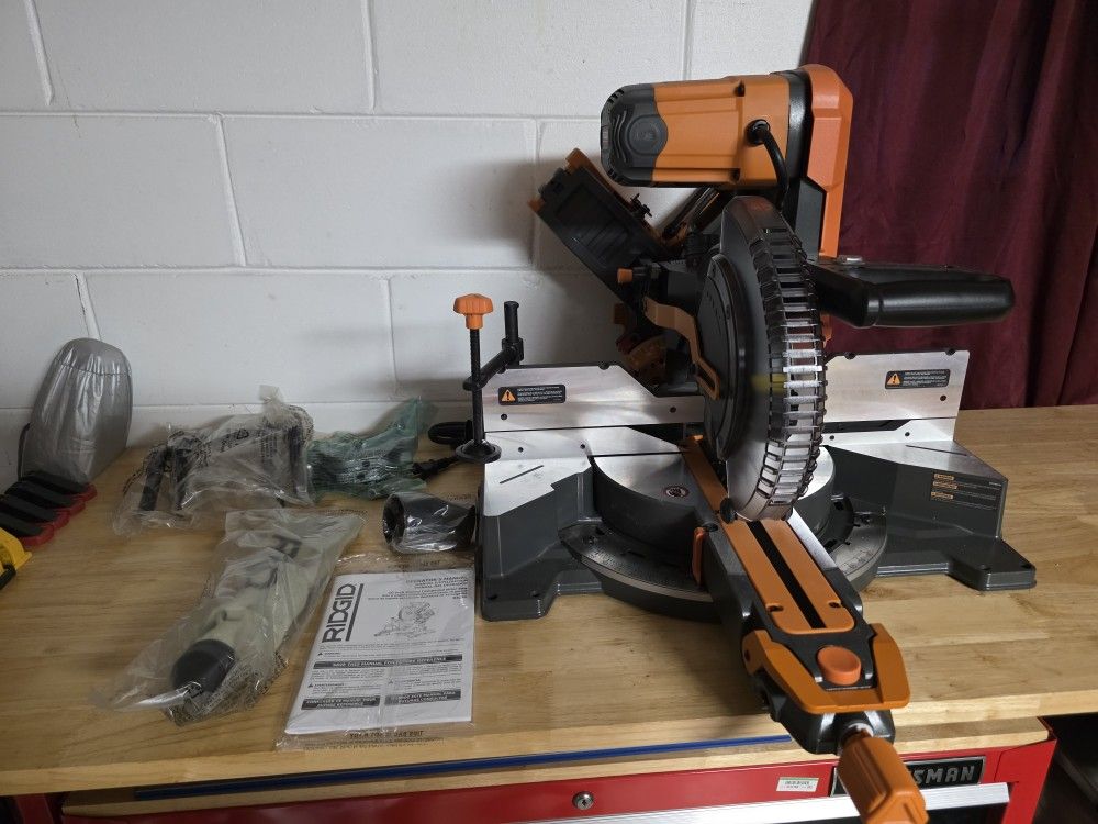 Ridgid 10 inch Dual Bevel Sliding Miter Saw