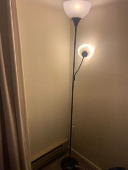 Floor lamp
