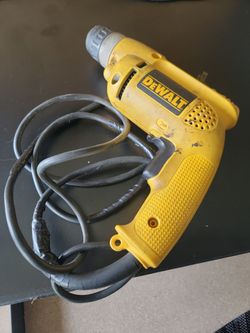 DeWalt Drill Corded 3/8" Keyless Chuck