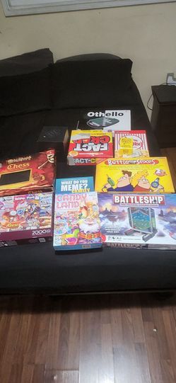 Random games and puzzles