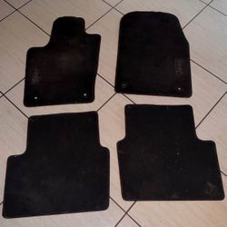 Jeep OEM Black Carpet Floor Mats Set of 4