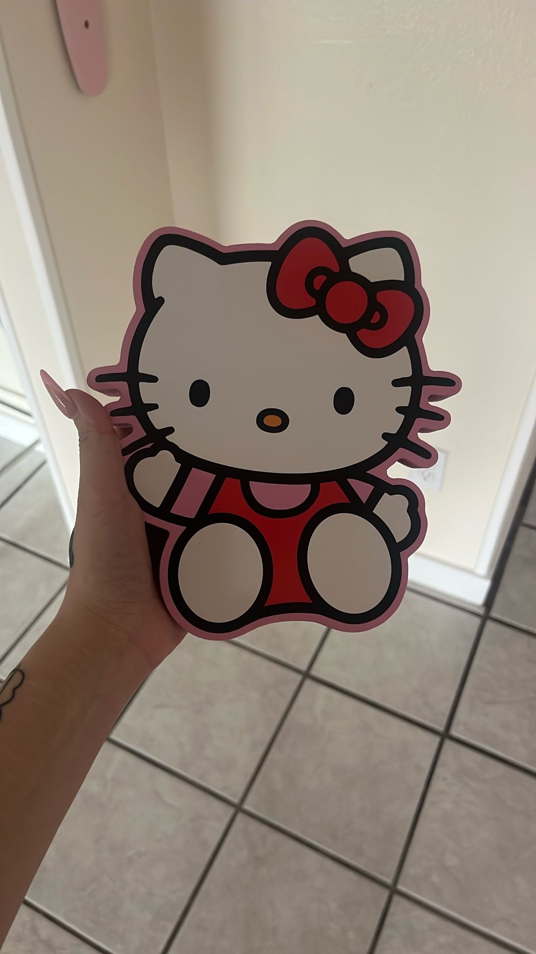 hello kitty wood wall decor