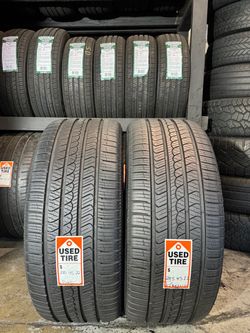 (2) 285/45/22 Pirelli