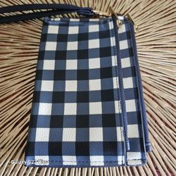 CLEARANCE!  ONLY $1   BLUE BUFFALO CHECK WOMEN'S WALLET