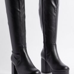 Torrid Black Platform 4” Heel High Knee Boot Size 11.5 WW 