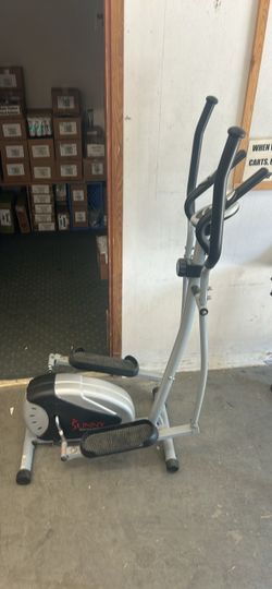 Sunny Health & Fitness Elliptical Trainer