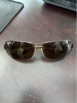 Men brown Ray Bans  Sunglasses