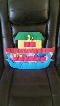 Noah Ark with Animals Wall Hanging.