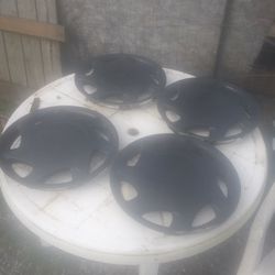 97/99 Toyota Stock Hubcaps Painted Black