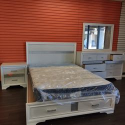 White Bedroom Set