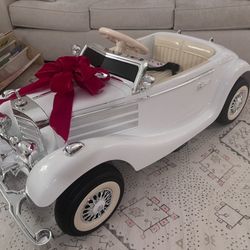 Electric Car for Kids, 24V Ride on Toys Licensed Mercedes Benz, Power Vehicles Wheels Parent-Child Max Load 220Ibs with Parent Remote LED Headlights