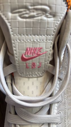 Nike LBJ Sneakers size 7