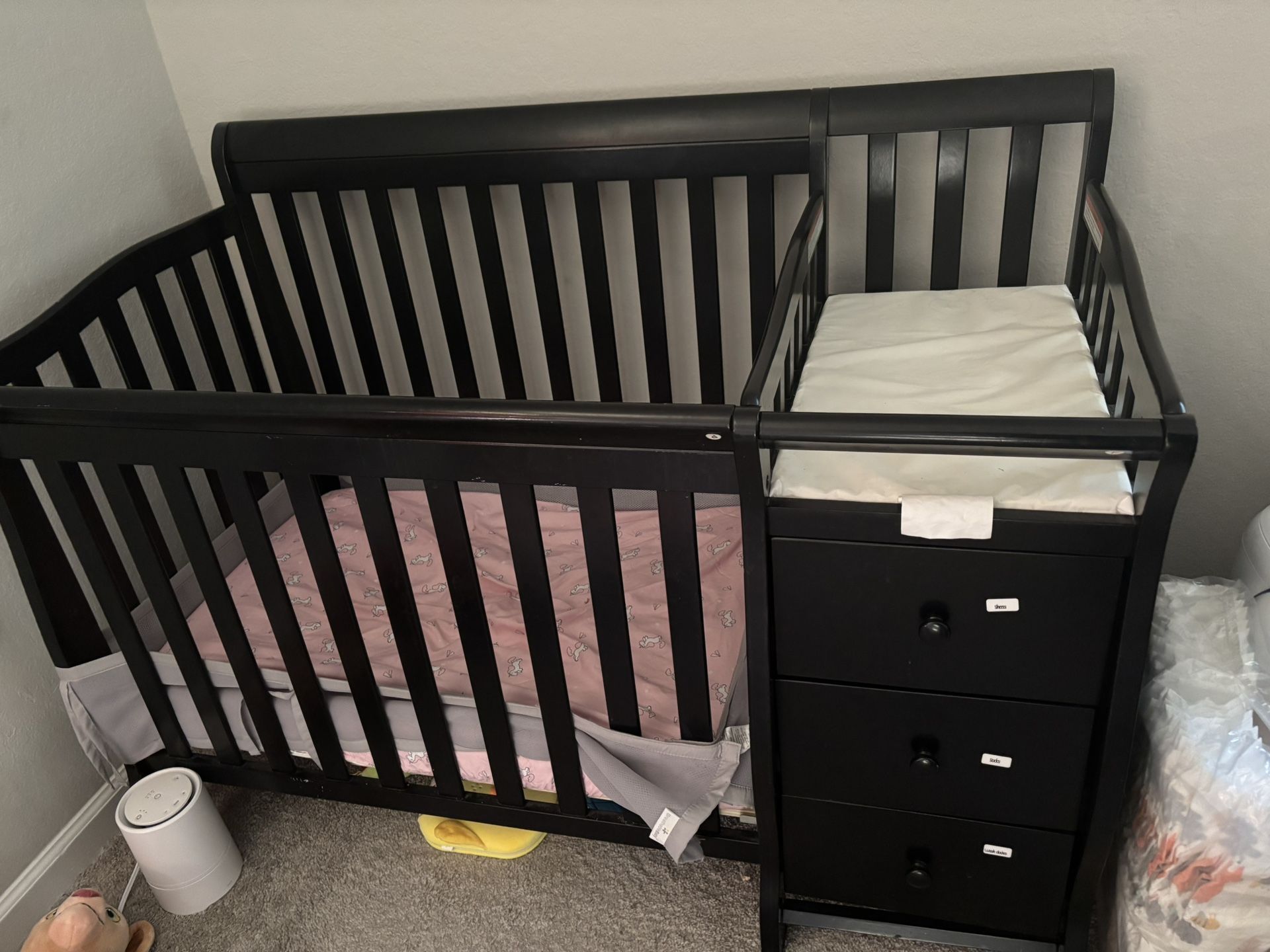 baby mini crib