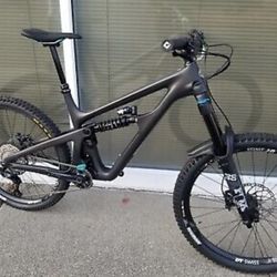 Like New 2024 Yeti  SB165 Large