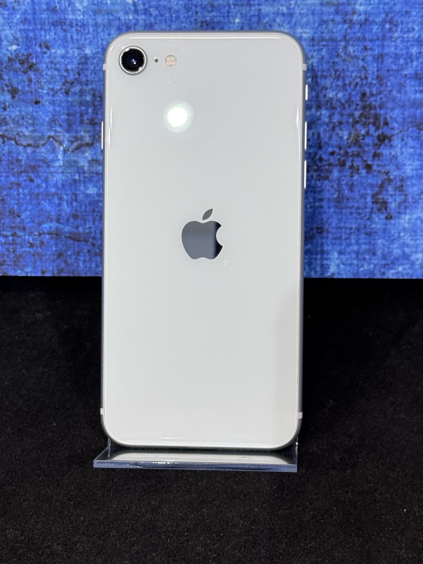 iPhone SE 2nd Gen 128GB Unlocked