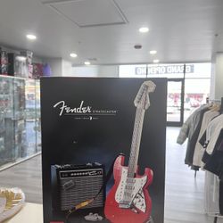 Brand new 21329 LEGO Ideas Fender Stratocaster