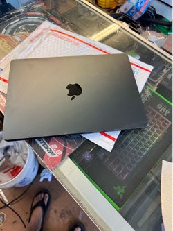 💻 Apple MacBook Air 13" M4 (2025) A3240 | 16GB RAM | 512GB SSD | 100% Battery Health