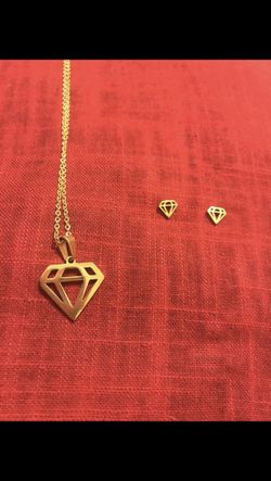 Stainless steel necklace and earrings