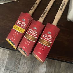Paint brushes