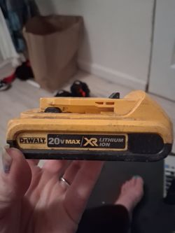 DeWalt 20V Max XR Lithium Ion Battery