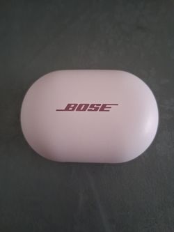 BOSE Wireless Earbuds Charging Case
