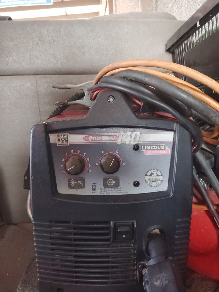 Lincoln Welder