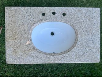 Bathroom Vanity with/ Sink