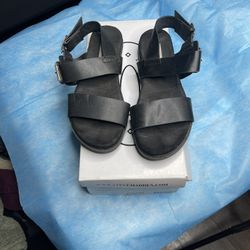 Steve Madden Black Sculpted Sandals