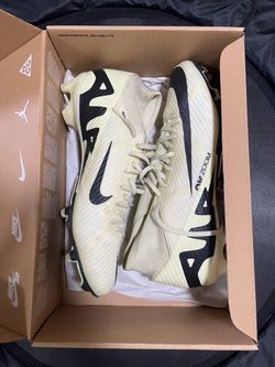 Nike Zoom Mercurial Vapor 15 Elite FG Cleats / Size 11 Men’s