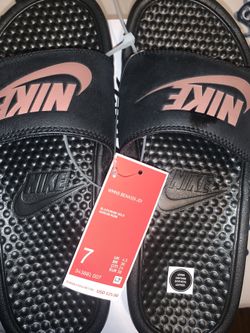 Nike Women Slides