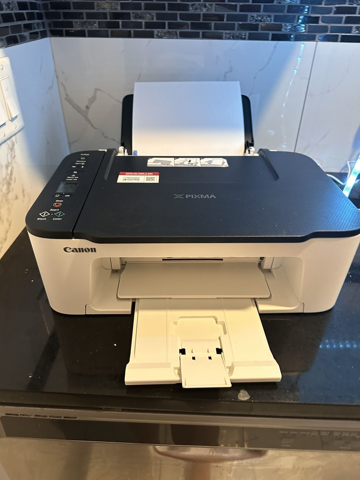 Cannon Printer New Basically- Scanner 