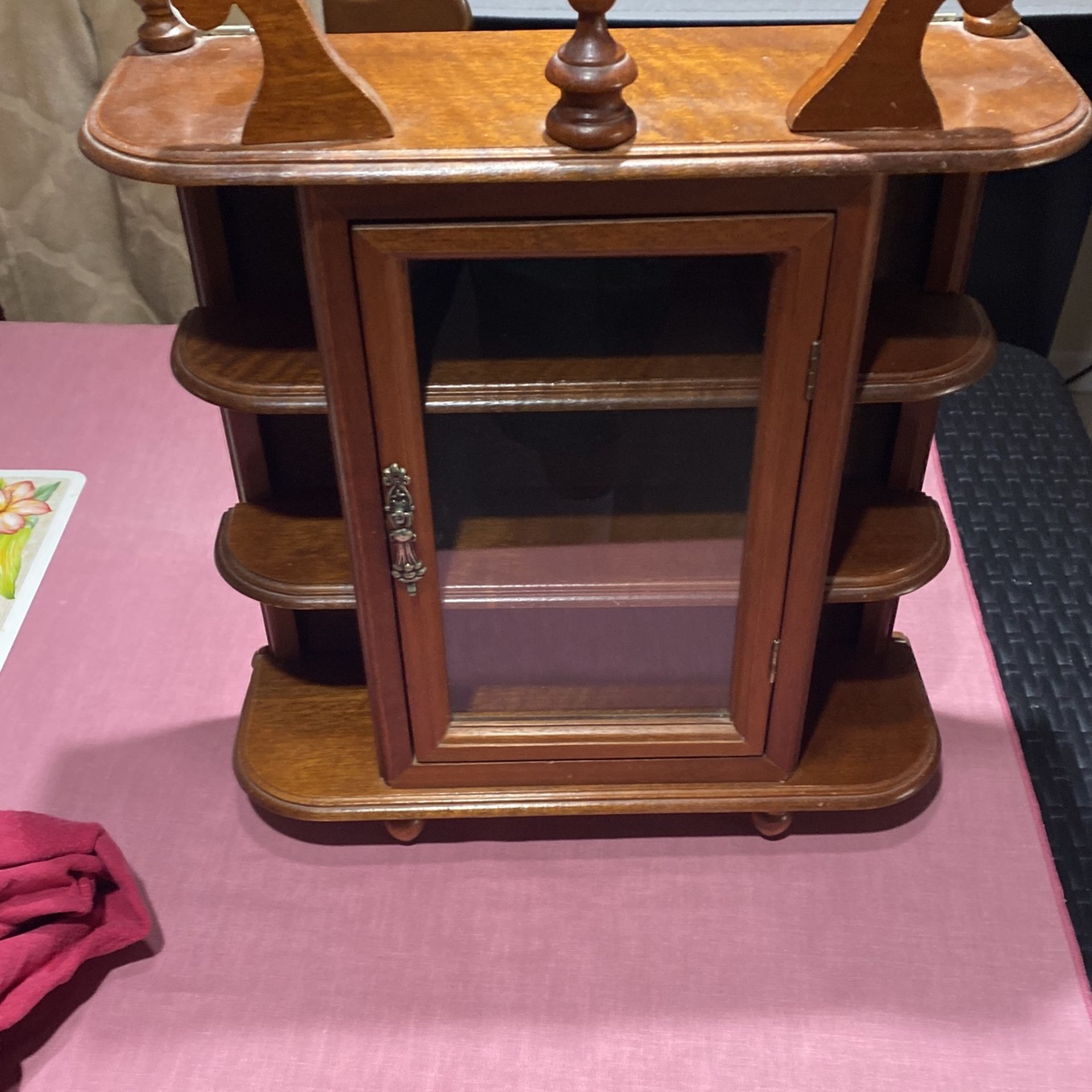 Collectible Stand $8