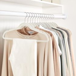 50 Pack Velvet Clothes Hangers
