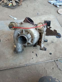 Garrett turbo compatible with all trucks between year 1999.5–2003 Ford F-250/F-350 7.3L Super Duty