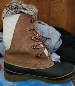 Khombu Winter/Snow/Rain Boots (Size 9M)