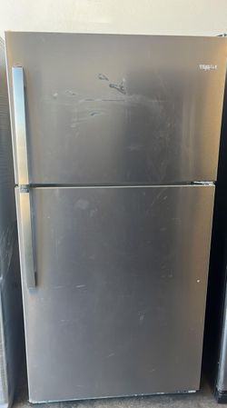 Whirlpool Top Mount Stainless Fridge
