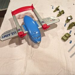 Vintage 1950's ldeal Toys U. S. Army C-184-10 Flying Box Car & Combat Team