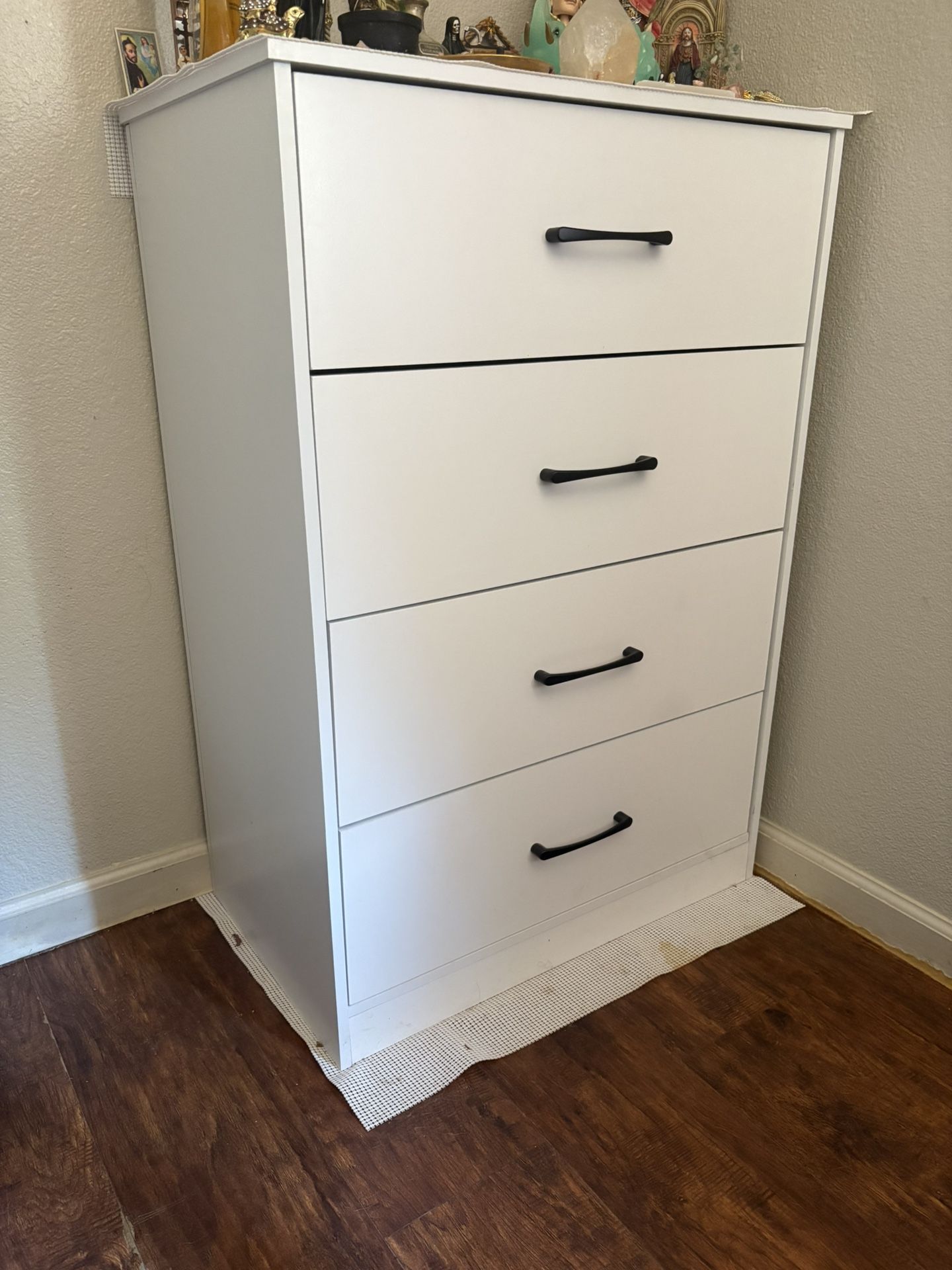4 Drawer White