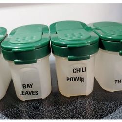 Tupperware Spice Containers-- Green (4)