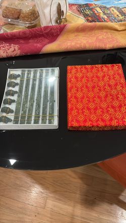 Jade  Like Chopsticks 