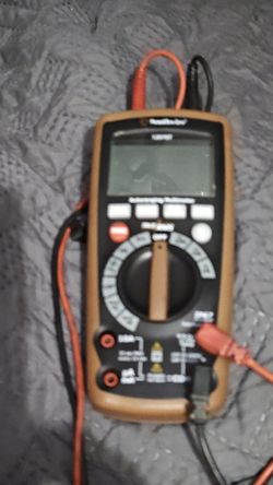 Southwire 12070T is a professional-grade,